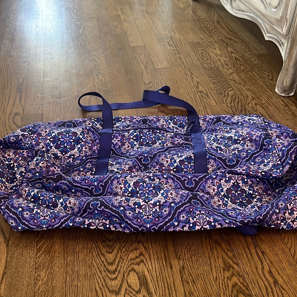 Vera Bradley duffle bag